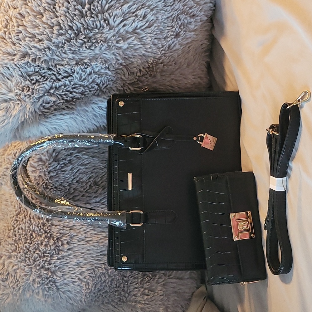 BRAND NEW VEGAN LEATHER HAND BAG SET * TEMPORARY CHRISTMAS PRICE DROP!!!!!!!